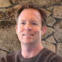 headshot of Dave Donnelly